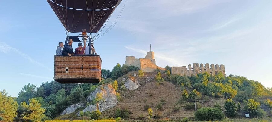 Kraków: Hot Air Balloon Exclusive Tour with Champagne - Weather Rules and Flexibility: The Real Balloon Planning Tip