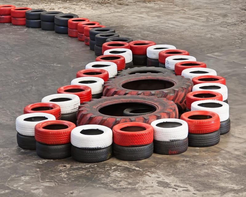 Krakow: Indoor Go-Karting (24-Minute Races) - Kraków Indoor Karting: The Real Feel of a 24-Minute Sprint