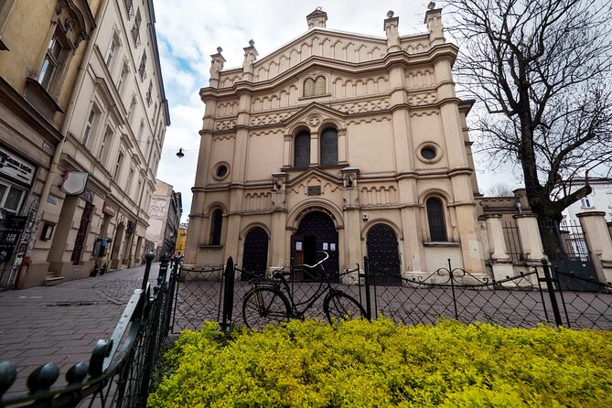 Krakow Jewish District and Ghetto Guided Tour in a Small Group - The Best Part: A 2-Hour Route That Keeps You Oriented