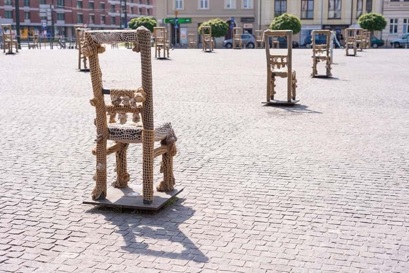 Krakow: Jewish Ghetto Guided Tour - Walking Podgórze Like It’s Still Speaking