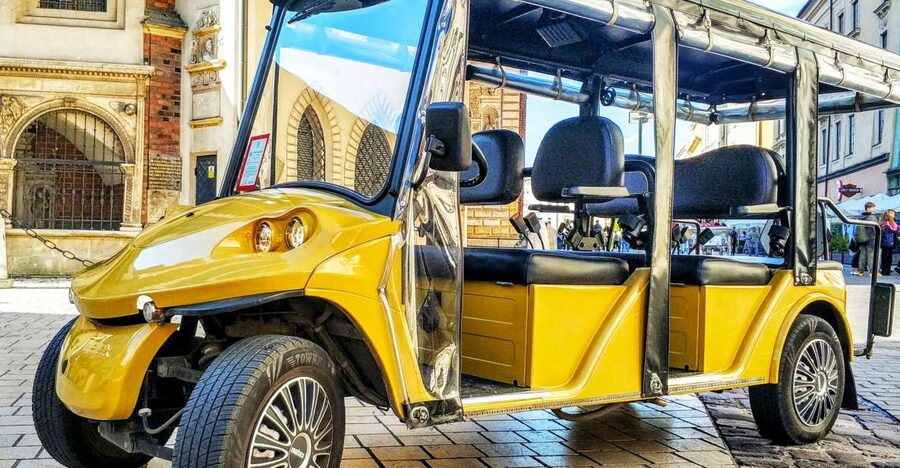 Krakow: Jewish Quarter and Ghetto Electric Golf Cart Tour - Kazimierz streets: where the tour finds the pretty corners