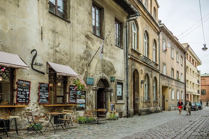 Krakow: Jewish Quarter Kazimierz & Schindler's Factory & Ghetto Guided Tour - Schindler’s Enamel Factory: why the museum guide matters
