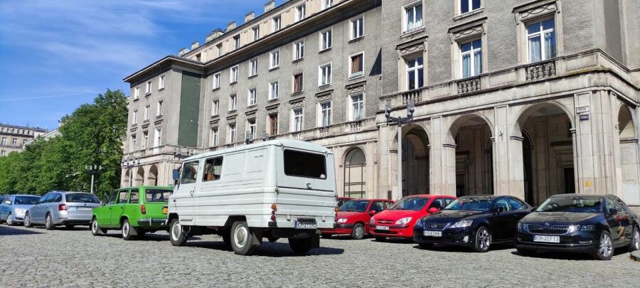 Krakow: Nowa Huta Guided Tour in Vintage Car - Riding to Nowa Huta in a Classic Polish Car