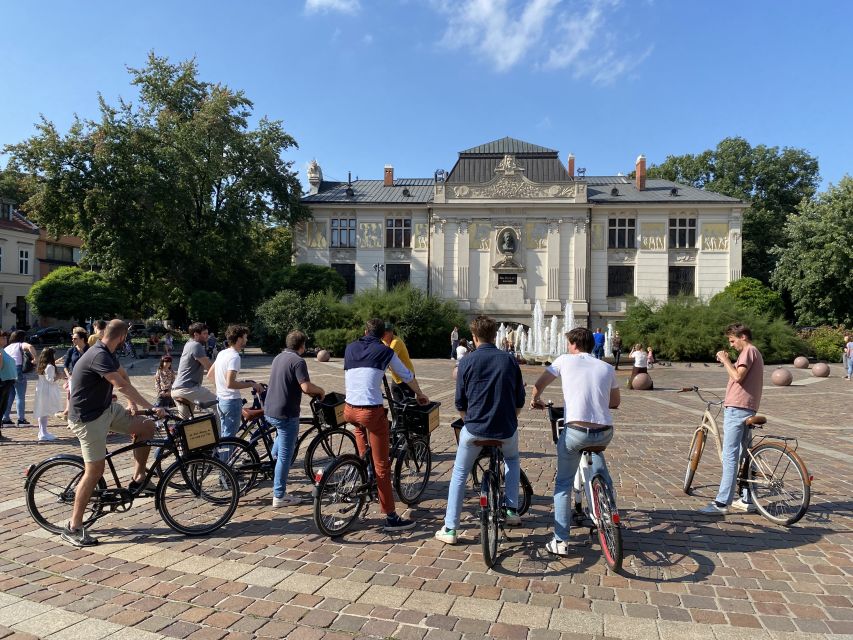 Krakow: Old Town Bike Tour with a Guide - Two hours that get you oriented without tiring you out