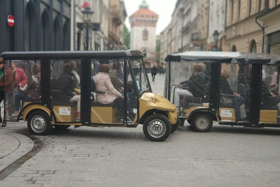 Krakow: Old Town, Ghetto, and Kazimierz Golf Cart Tour - Eco-friendly touring that still feels like Krakow