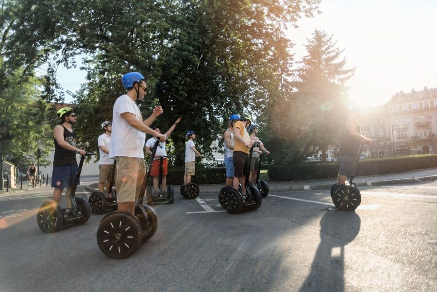 Krakow: Old Town Guided Segway Tour - The Core Stops: Barbican, Main Square, St. Mary’s, Wawel