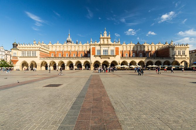 Krakow Old Town Guided Walking Tour - How Krakow’s Old Town clicks when it’s walked, not driven