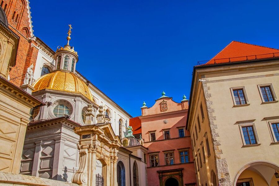 Krakow: Old Town Guided Walking Tour - Price and value: is $32 worth it?