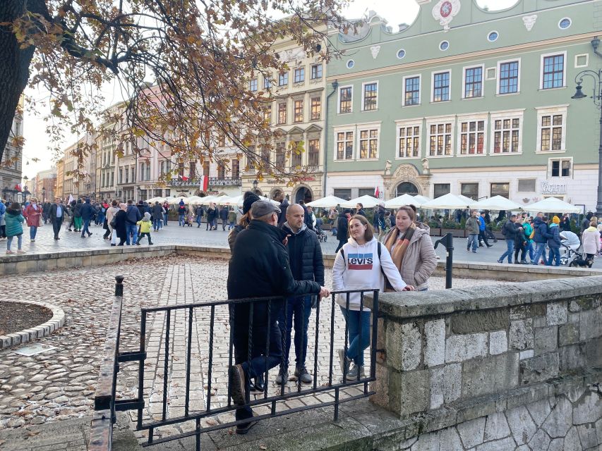 Krakow: Old Town Highlights Walking Tour - Key Highlights You’ll Actually Feel on This Walk