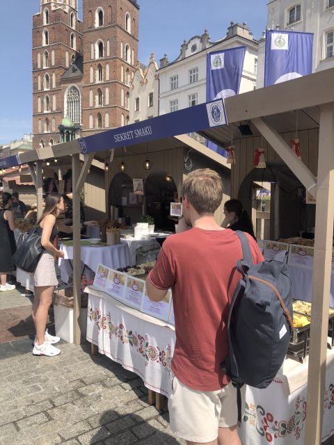 Krakow: Old Town & Jewish Quarter Food Tour with 10 Tastings - Key highlights at a glance