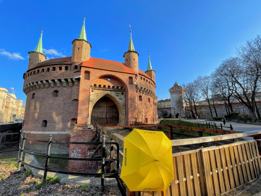Kraków: Old Town & Wawel Castle Walking Tour in English - Key Highlights That Make This Tour Worth It