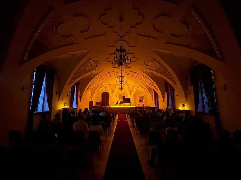 Krakow: Piano Trio Chopin & Friends Concert VIP with Wine - The Trio Behind the Music: Young Polish Talent, Big Hall Experience