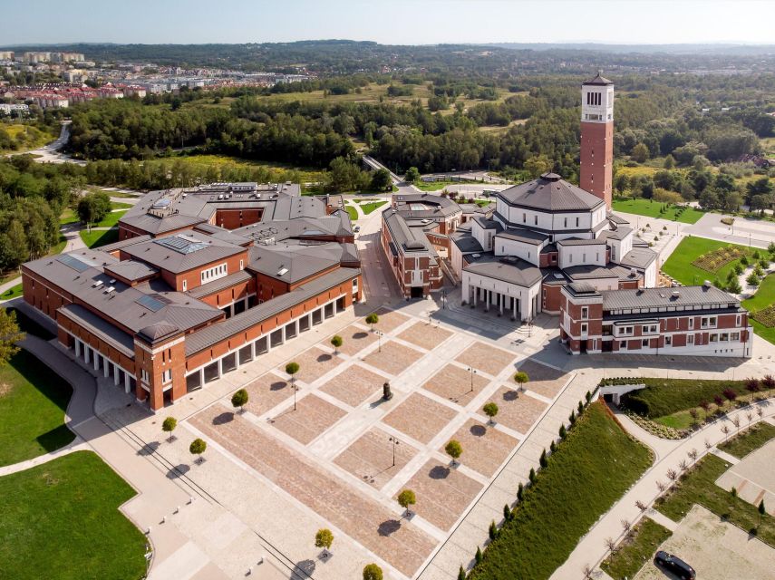 Krakow: Pope John Paul II Guided Tour with Home & Sanctuary - Price and logistics at about $93: What you get for your money