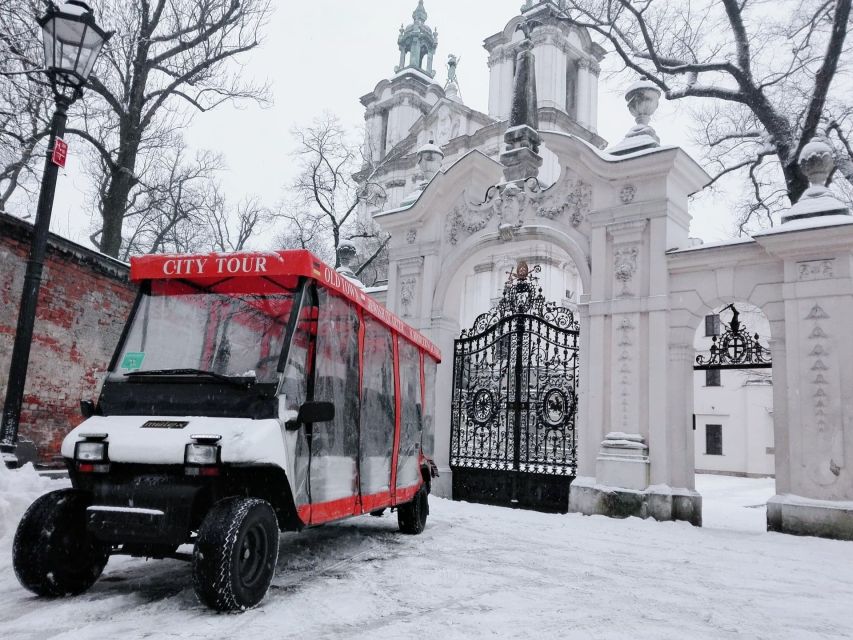 Krakow: Private Sightseeing Tour by Electric Car - Why an electric-car tour is a smart first move in Krakow