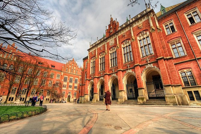 Krakow Private Tour By Walk & Car - The walk-and-car rhythm: how the day stays manageable