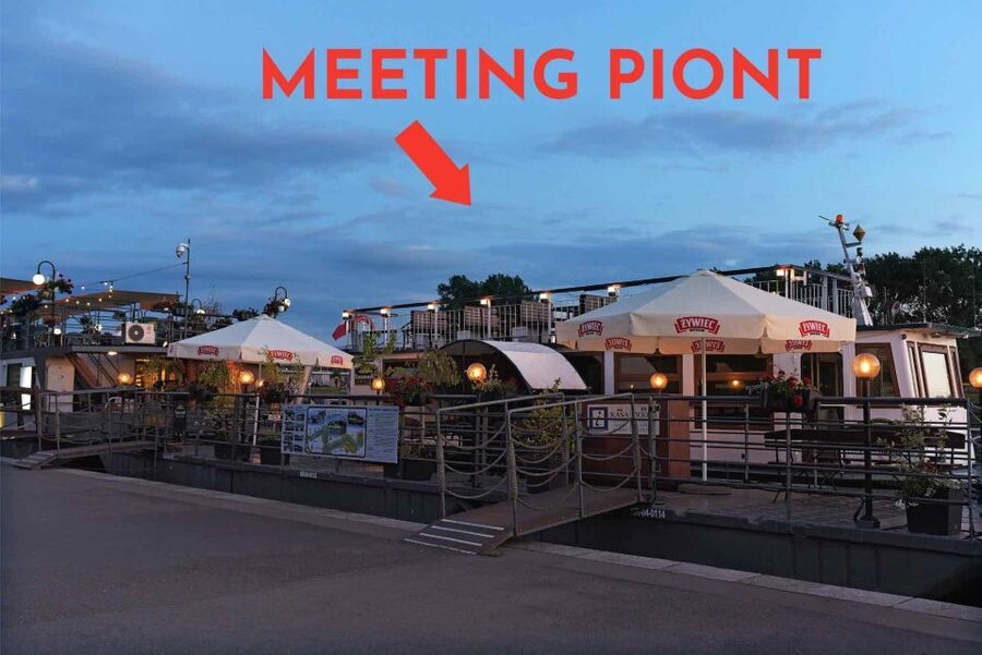 Krakow: Private Traditional Gondola Cruise - Meet-up and logistics: How to avoid losing time at the pier