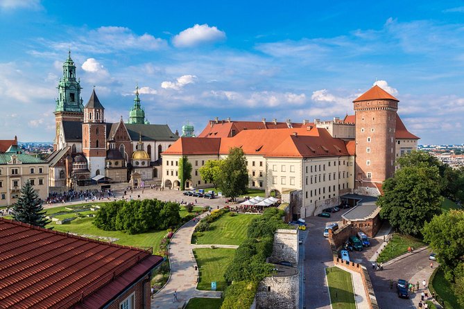 Krakow Private Walking Tour with Schindler's Factory - A private Krakow route that gets you oriented fast