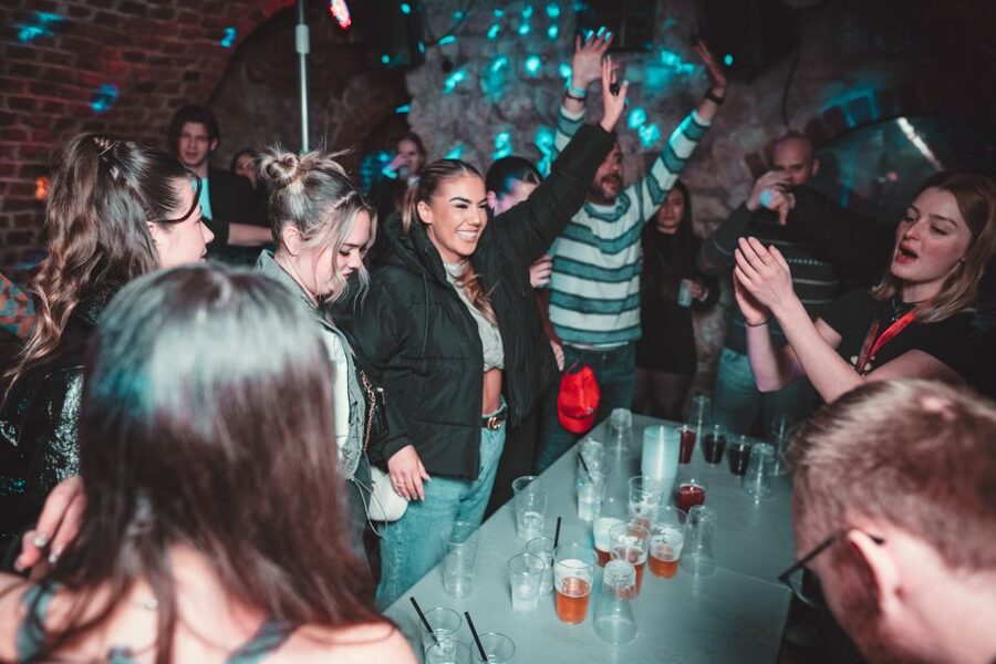 Krakow: Pub Crawl with 1 Hour of Unlimited Alcoholic Drinks - Price check: what $31 gets you in Krakow value terms