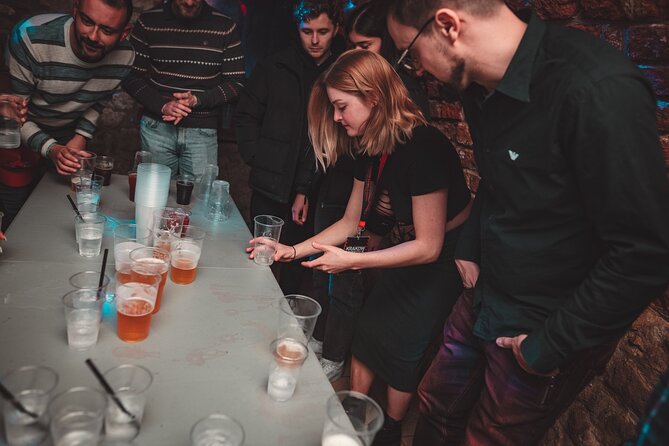 Krakow Pub Crawl with 1 Hr of unlimited alcohol & 4 clubs/pubs - Nightlife momentum: how each club stop works