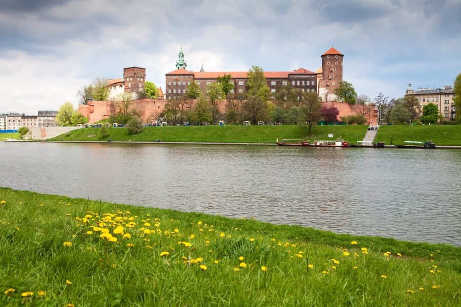 Krakow: River Cruise and Wieliczka Salt Mine Group Tour - From meeting point to catamaran: getting your bearings fast
