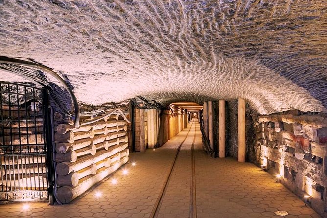 Krakow Salt Mine Guided Tour - Getting from Krakow to Wieliczka: the simple plan that saves time