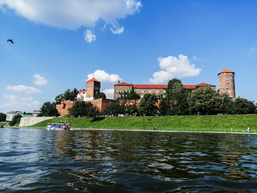 Krakow: Scenic River Cruise - Why a one-hour Vistula cruise resets your Krakow day