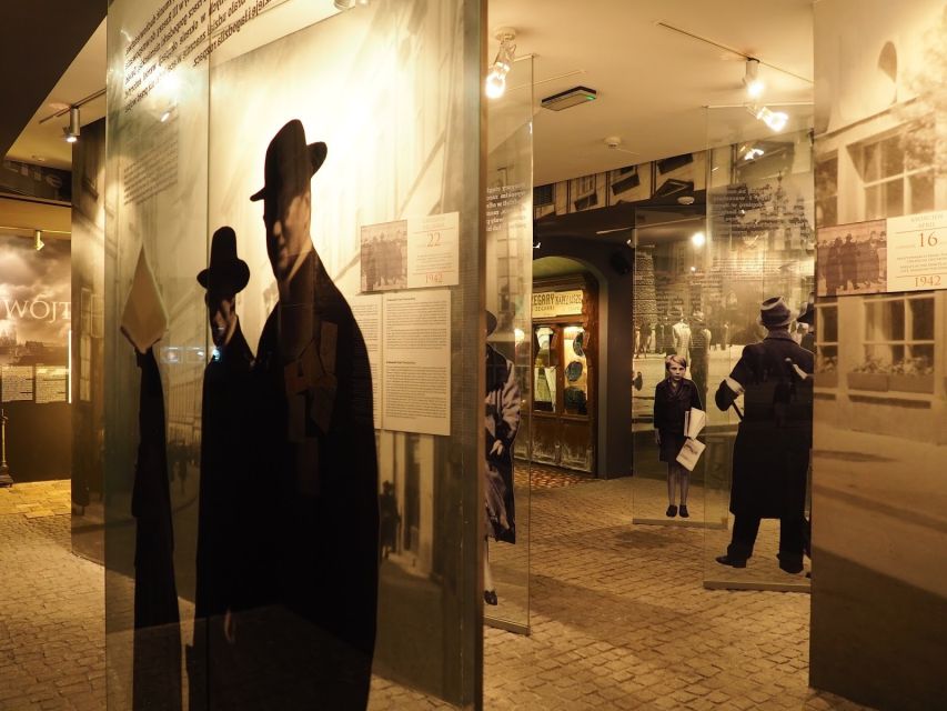 Krakow: Schindler's Factory Expert GuidedTour with Skip-line - The first rooms: pre-war Kraków and what the city lost