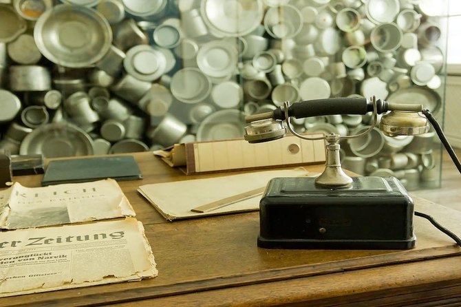 Krakow Schindler's Factory Guided Tour with Admission Ticket - Your 90 Minutes Inside the Museum (And What to Watch For)