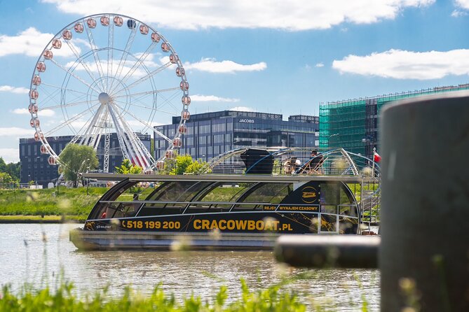 Krakow: Sightseeing Cruise on the Vistula River - Getting to the boat: Inflancki Boulevard and Cracowboat cues