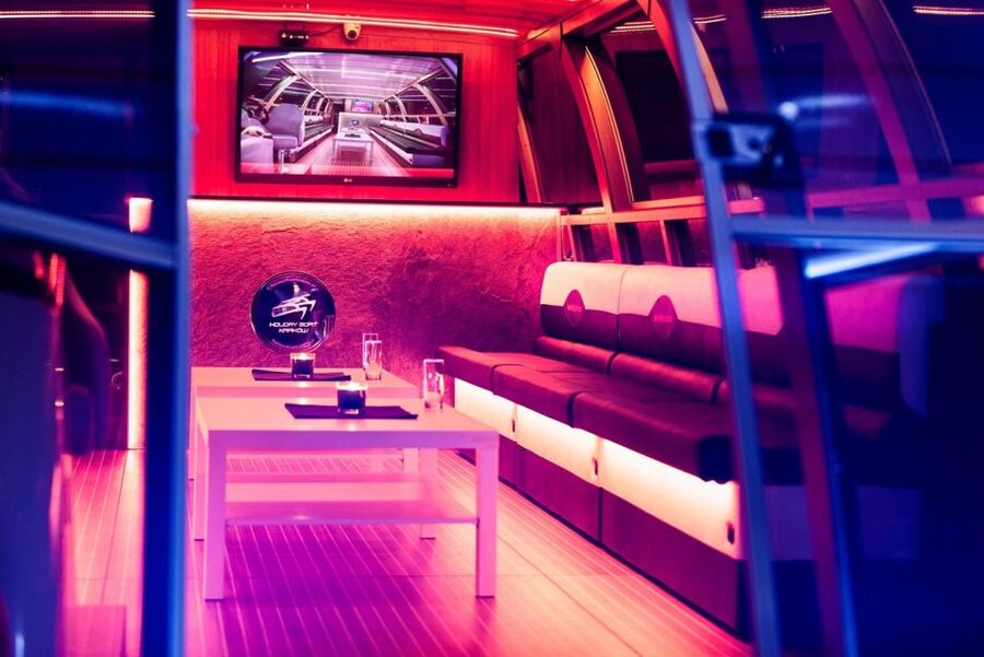 Krakow: Sightseeing Cruise on Vistula River with Audio Guide - The catamaran setup: open deck for photos, enclosed deck for comfort