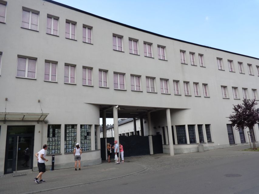 Krakow: Skip-the-line Oskar Schindler’s Museum Private Tour - FAQ