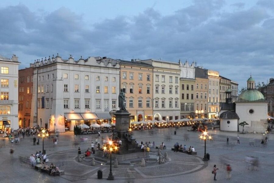 Krakow: Skip the Line Underground Museum Private Guided Tour - Your 2-hour Underground Museum experience (the core of the tour)
