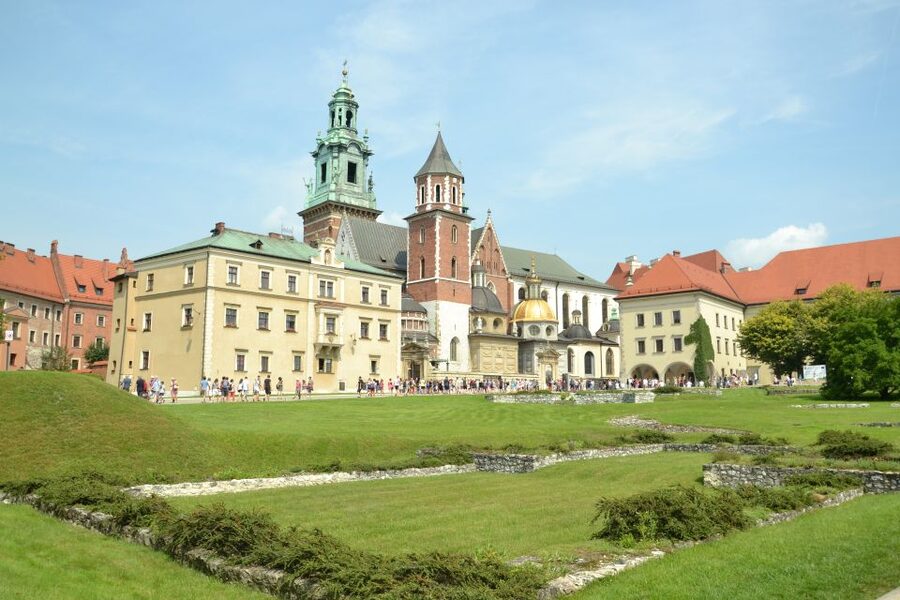 Krakow: The Old Town Walking Tour - The hourly trumpeter: Krakow’s sound you can actually time