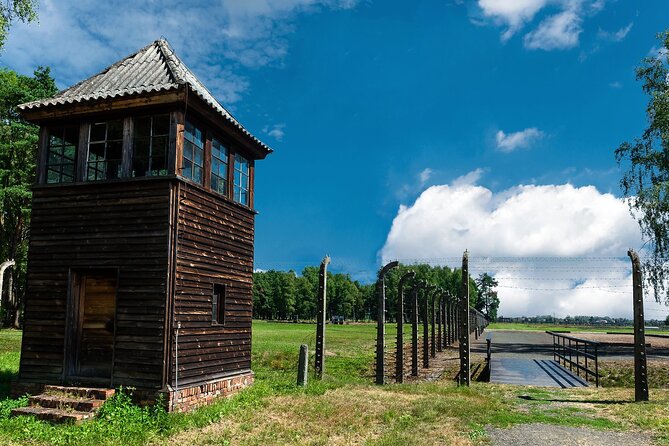 Krakow to Auschwitz-Birkenau: Private Round-Trip Experience - Your self-guided visit: how to use the freedom well