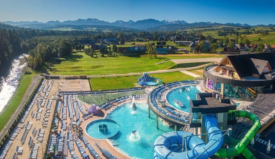 Krakow: Trip to Chocholow Thermal Baths in Tatra Mountains - Saunas and salt cave reset: how to build your relaxation loop
