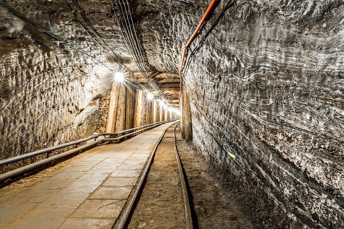 Krakow: UNESCO Bochnia Salt Mine Tour & Boat Expedition - Underground boat crossing with raftsmen: a short change of pace