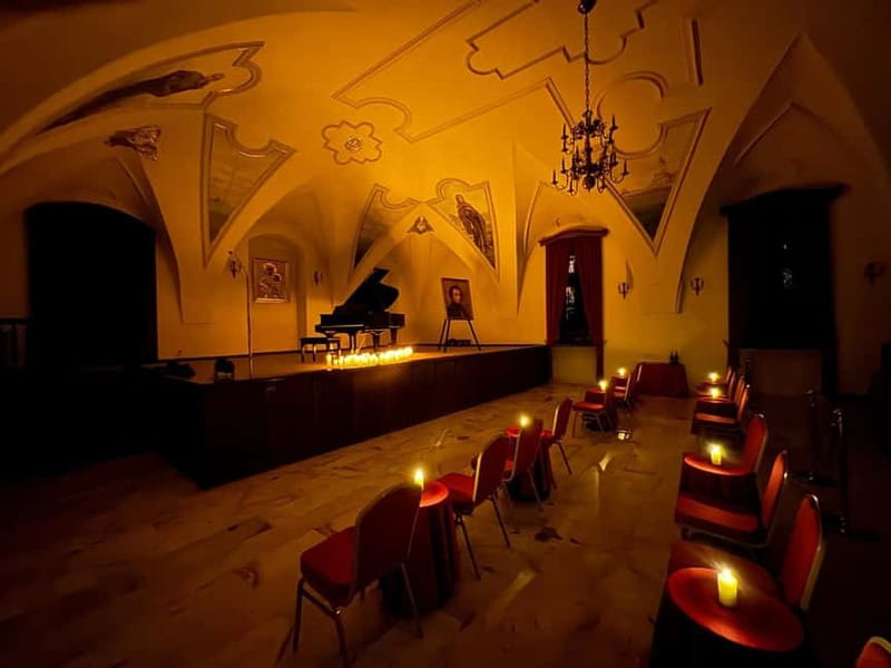 Kraków: VIP Candlelight Concert The Music of Fryderyk Chopin - Why Chopin sounds so good in this kind of venue