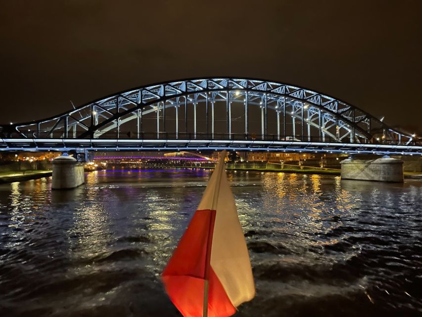 Krakow: Vistula Night Cruise by Gondola w/ Audio Commentary - The hour on the water: Kazimierz to the Wawel lights loop