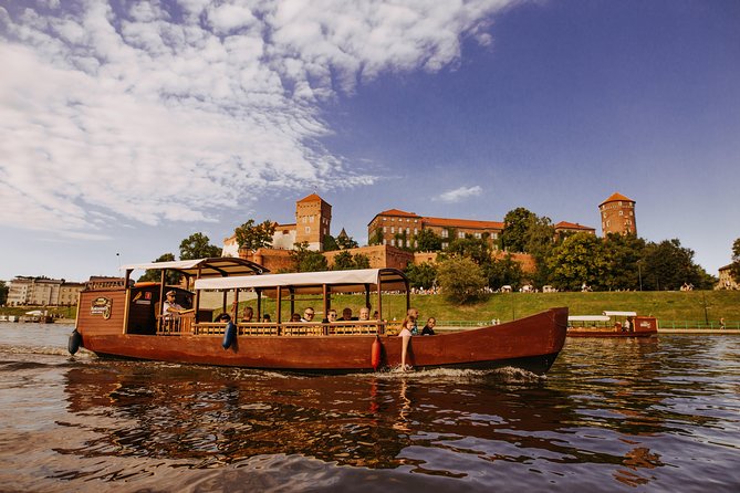 Krakow Vistula River 1 Hour Sightseeing Cruise - Norbertine Sisters monastery and the Dębniki riverside walkways
