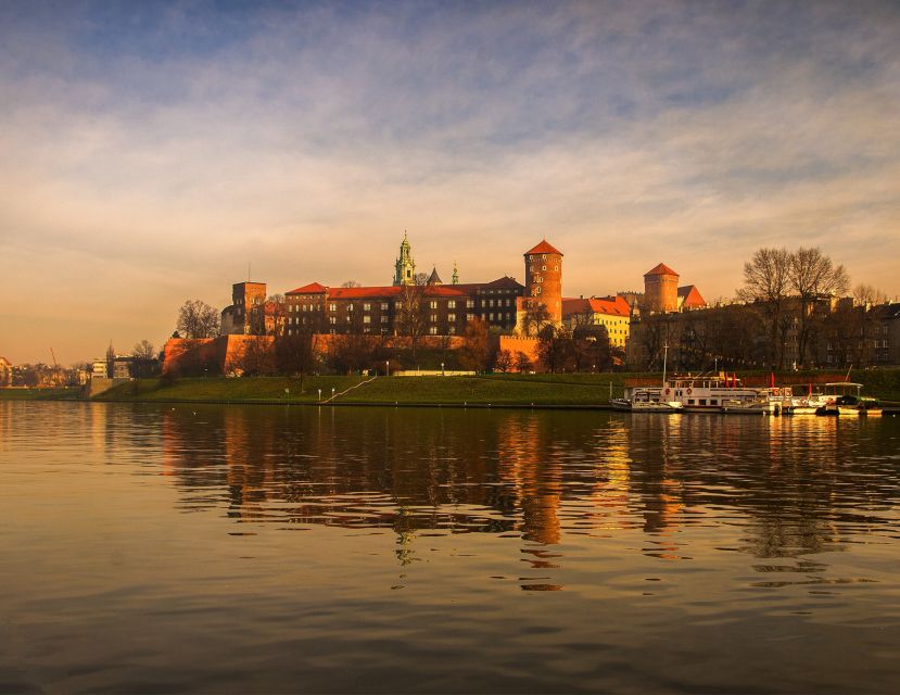 Krakow: Wawel Castle Guided Tour with Entry Tickets - Price and Value: Why Paying for Skip-the-Line Makes Sense Here