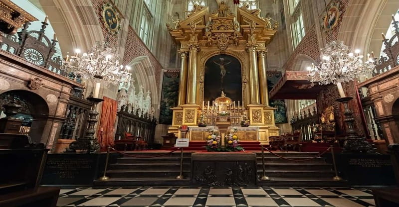 Krakow: Wawel Cathedral Guided Tour with Admission Tickets - Who this Wawel Cathedral guided tour suits best