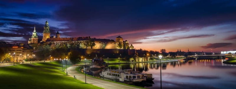 Krakow: Wawel Hill Audioguide Tour - The walk uphill on Royal Route: why the route matters