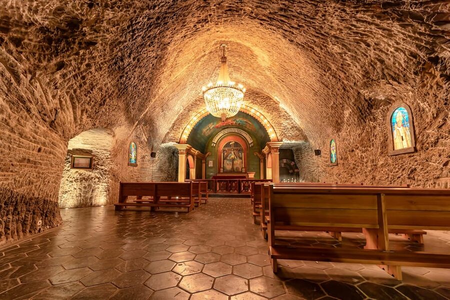 Krakow: Wieliczka Salt Mine and Auschwitz-Birkenau Tour - Who this tour fits well