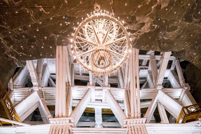 Krakow: Wieliczka Salt Mine Guided Tour with Pick-up options - Why the Wieliczka Salt Mine day trip hits differently