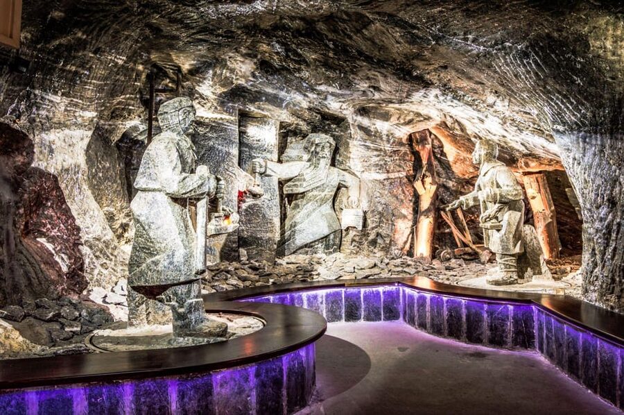 Krakow: Wieliczka Salt Mine Skip-the-Line Live Guided Tour - Key highlights I’d plan around