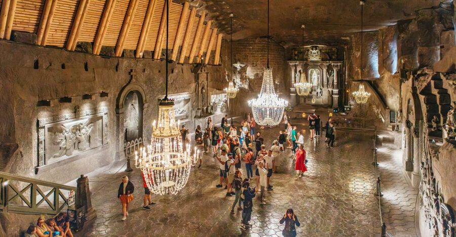 Krakow: Wieliczka Salt Mine Tour with Entry Ticket - Krakow to Wieliczka: How the Coach Ride Helps (and How Not to Stress)