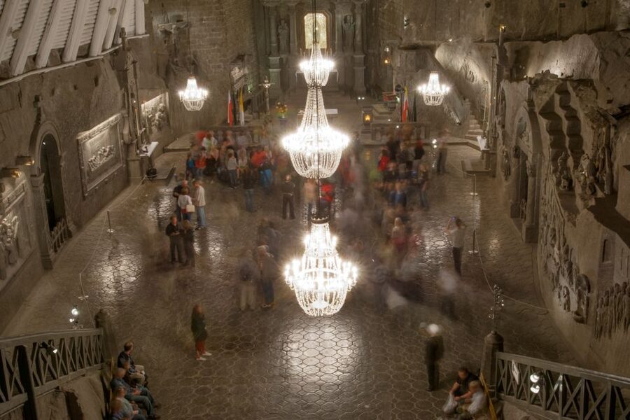 Krakow: Wieliczka Salt Mine Tour with Private Transfers - Entering Wieliczka’s salt world: what you’ll actually see