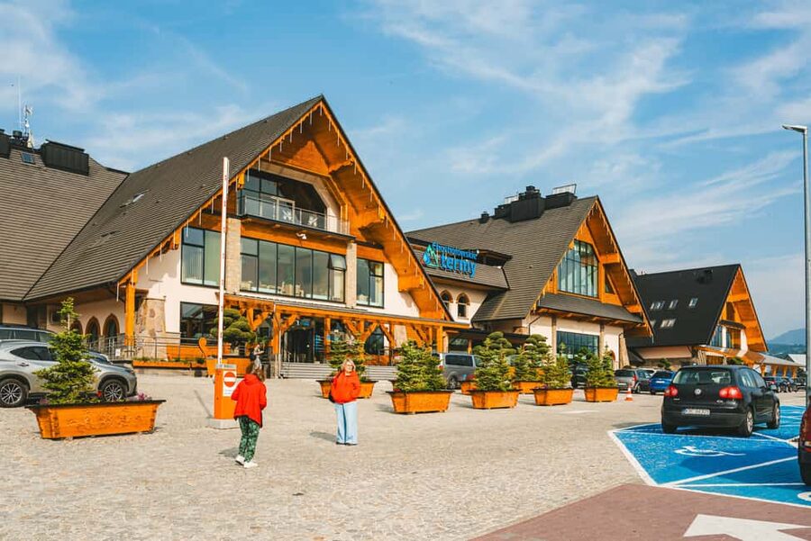 Krakow: Zakopane One Day Trip with Funicular & Thermal Pools - Price and Value: About $47 for an 11-Hour Day