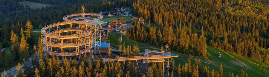 Krakow: Zakopane, Thermal Baths and Gorce Park Treetop Walk - Gate in Gorce and the Brama w Gorce treetop walk: where the forest turns into views