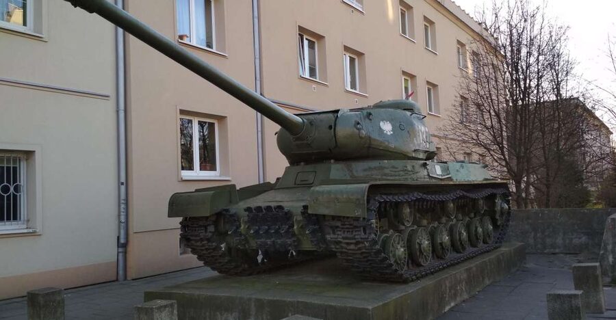 Nowa Huta – a guided tour of a utopian socialist city - Monument of the IS-2 Tank: When Power Takes Physical Form